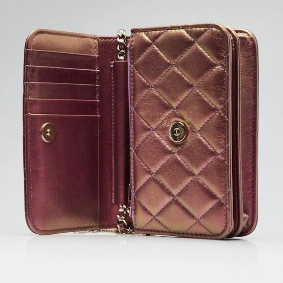 Chanel Iridescent Purple Quilted Lambskin Leather Mini WOC Clutch Bag - Picture 11 of 12
